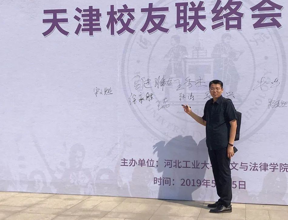 黄色片