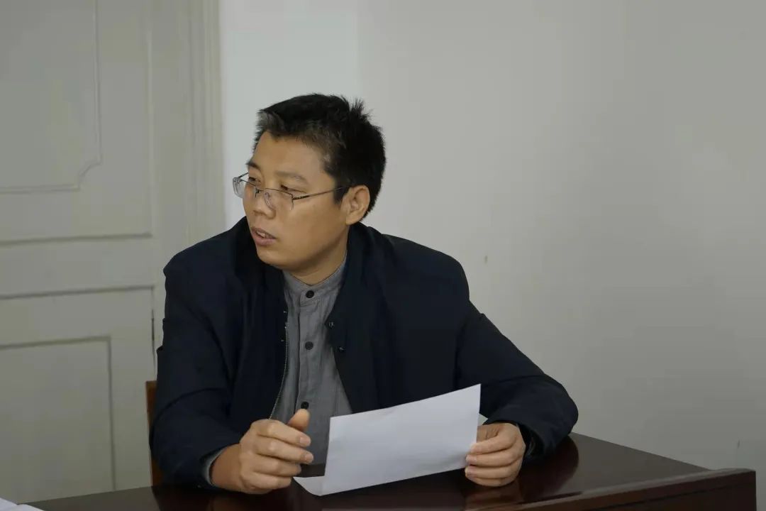 黄色片
