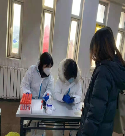 黄色片