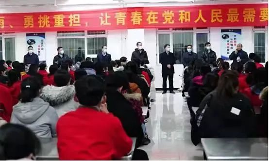 黄色片