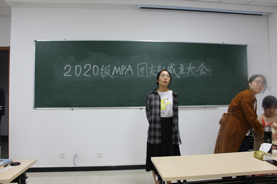 黄色片