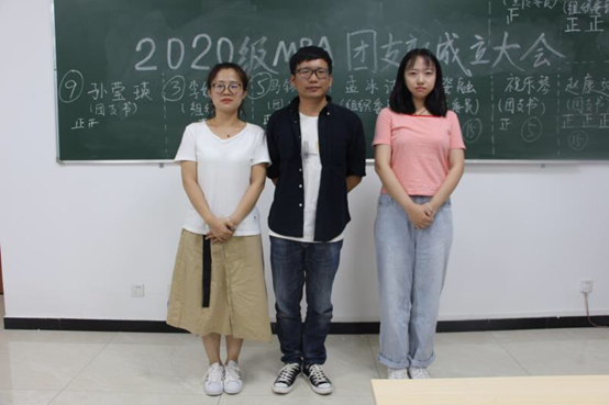 黄色片